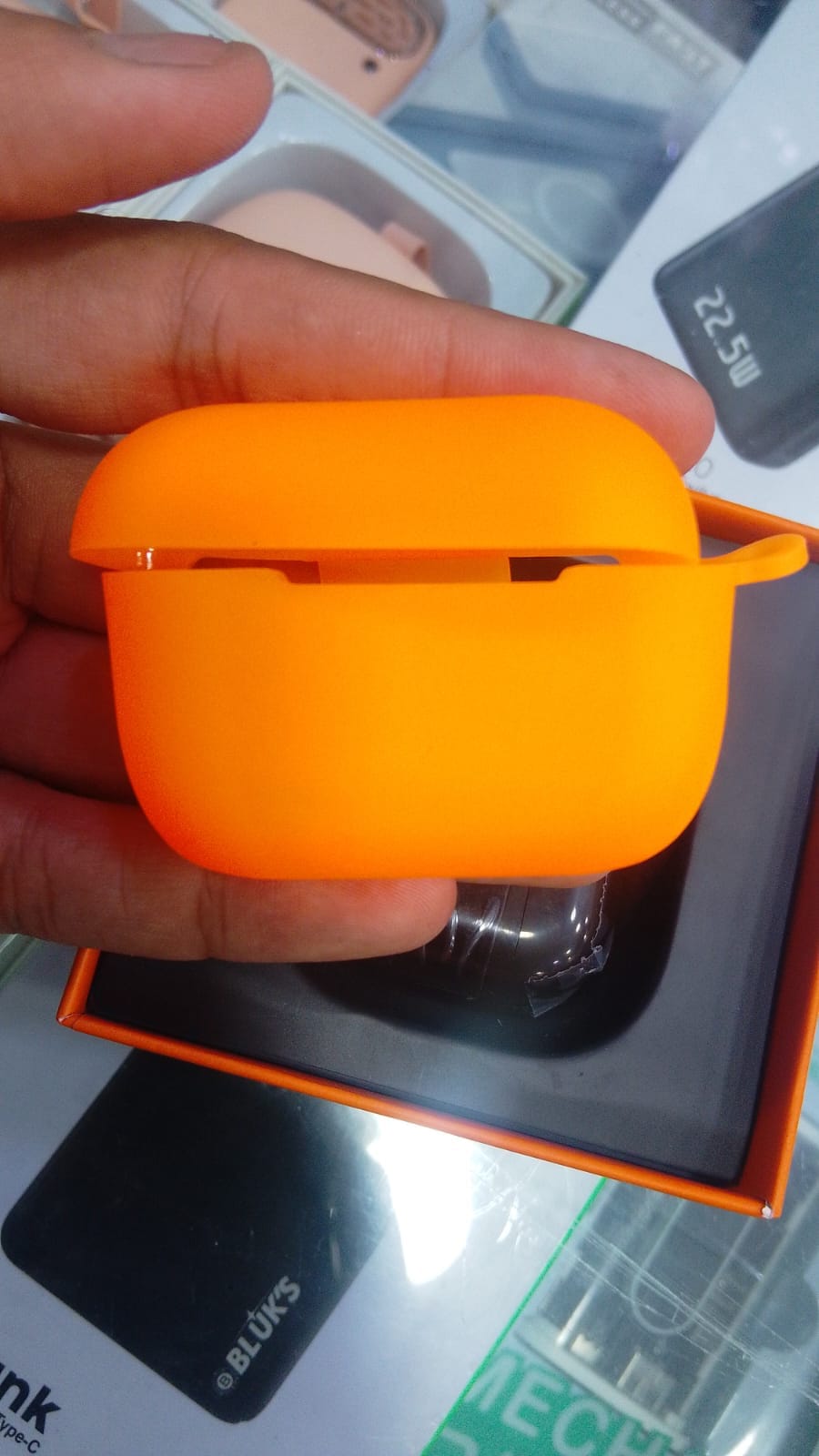 Buy Pro 2 Wireless Earbuds with Orange Protective Silicon Case – True Wireless Bluetooth Earphones () Online in Pakistan | iPointZone